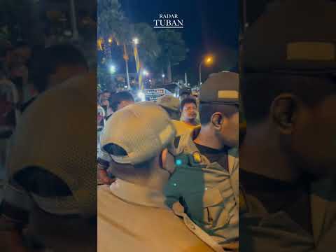 Penuh Amarah, Negosiasi Alot PKL Tuban dan Satpol PP Belum Temukan Solusi