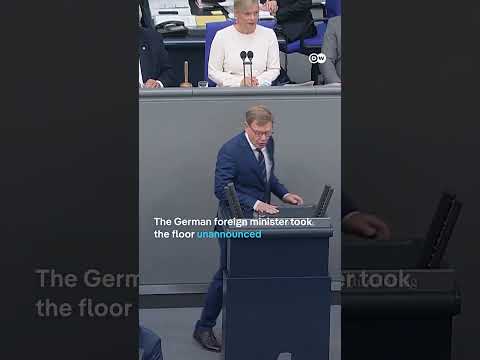 Moment: Bundestag protest after AfD Srebrenica comments | DW News