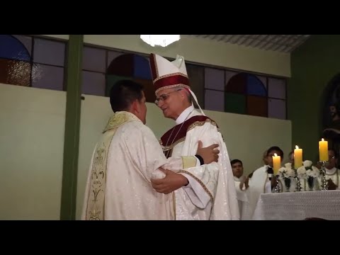 YouTube video thumbnail: The Reunion of Pope Leo and a Priest he Ordained Seven Years ago