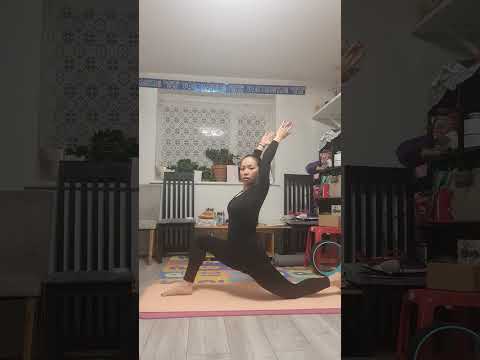 Chuỗi Chào mặt trời và biết thế.