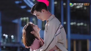 🎀 【MULTISUB】灰姑娘和霸總一起跨年，璀璨煙火下甜蜜親吻。#chinesedrama #霸道总裁 #甜宠 #剧有料 #drama #爱情#杨洋#迪丽热巴