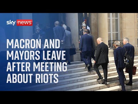 Watch live: French President Emmanuel Macron and mayors finish meeting about ongoing protests