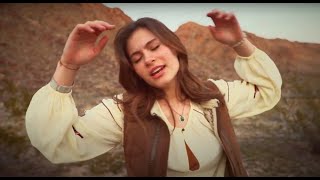 Lou Lou Safran • Cinnamon (On The Rocks)