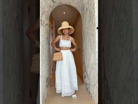 Boat Day Outfit in Italy