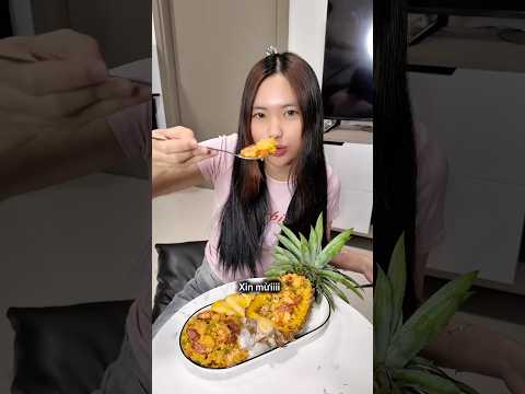 Nấu Cơm Chiên Trái Thơm Cùng Ông Vịt | Series: Huy Chăm Vợ