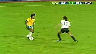 ROMÁRIO ERA GÊNIO! (e não só da grande área)