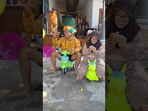 nungguin yah? || #shorts #youtubeshorts #ngeshortsdulu #kocak #comedy #lucu #cute .