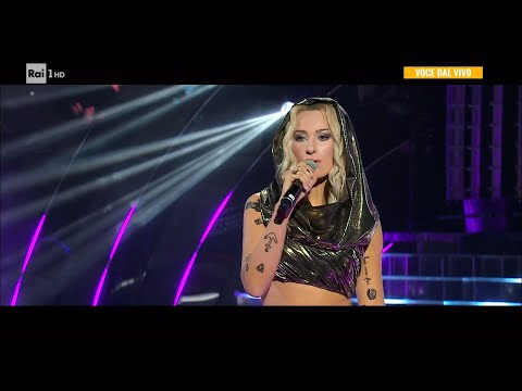 Ginevra Lamborghini - "Miley Cyrus" canta "Flowers" - Tale e Quale Show 13/10/2023