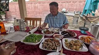 Laos La ສະບາຍດີ🙏friends visiting having lunch back yard เพื่อนมาเที่ยวบ้านมี