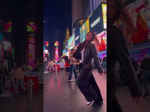 5x 🔁 on the 5 buck tees 😻 #cortis #fashion #trend #shorts