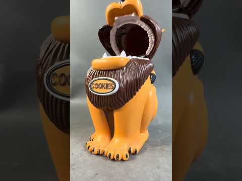 #lions #cookiejar #retro #funny