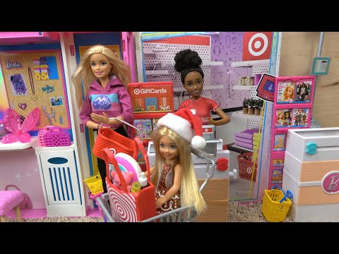 Barbie and Ken at Barbie Dream House and Barbie Sister Chelsea Shopping Spree