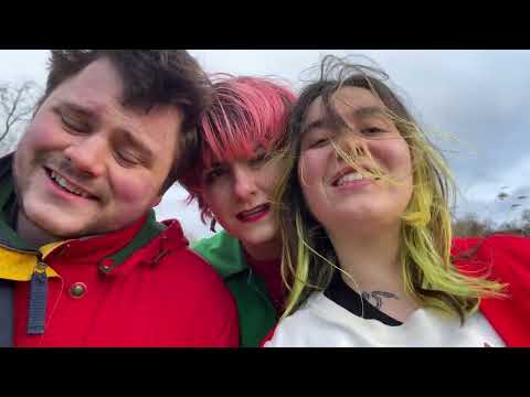 Skating Polly - Tiger At The Drugstore (Official Video)