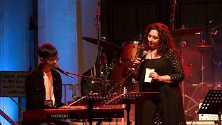 Pettoruto Live Music “Per un briciolo di allegria” Piano e Voce: Maria Brogno e Francesco Reale