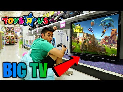 TOYS R US FORTNITE FORT! (65" INCH T.V.)