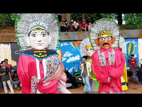 ONDEL-ONDEL MENARI LINCAH ~ ONDEL-ONDEL BETAWI BINTANG FADLAN DI BKT