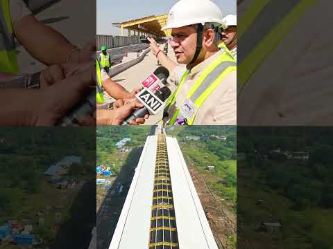 Hon’ble Minister of Railways, Shri Ashwini Vaishnaw, visited Bilimora Bullet Train Station.