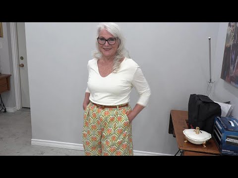 Linen Blend Shorts
