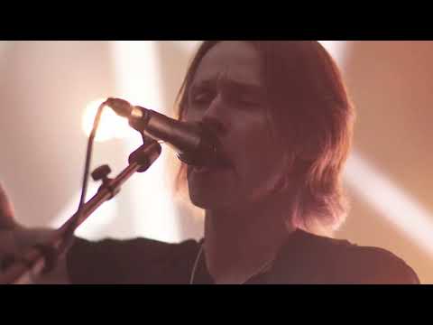 Alter Bridge - Holiday (Official Video)