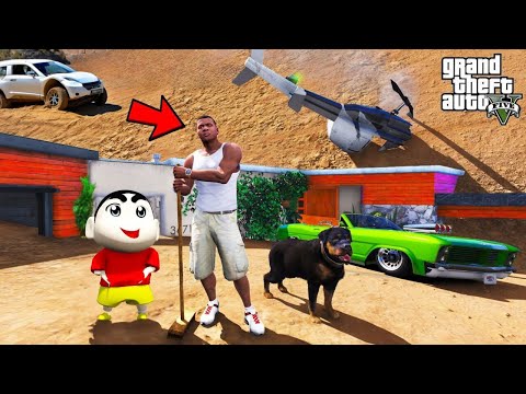 Shinchan and Franklin Trying To Escape From Sand Strom In Los Sntos In Gta 5