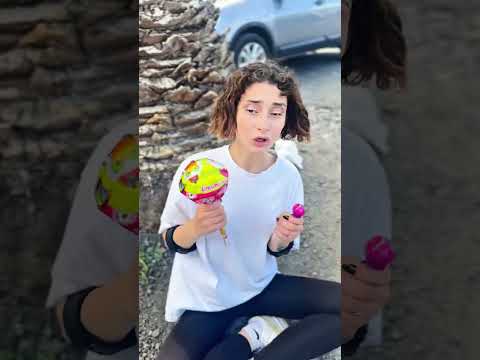 Kötü Çocuk Kız’ın Şekerini Kırdı #shorts