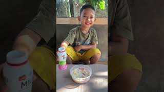 BIKIN ICE CREAM COFFE LATTE kumpulan video Inisada