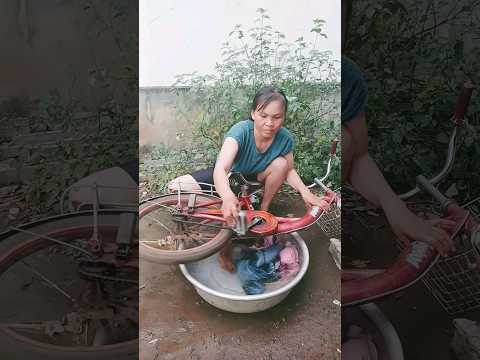 chế dụng cụ giặt và vắt đồ #shorts #sinhnguyenthi #giaitri