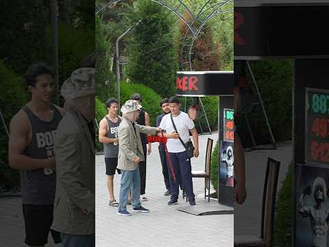 Boxing Old man prank ๐ช๐ผ๐