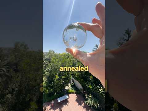 It shouldn’t do this but it does! #glass #science #scienceexperiments #stem #stemeducation