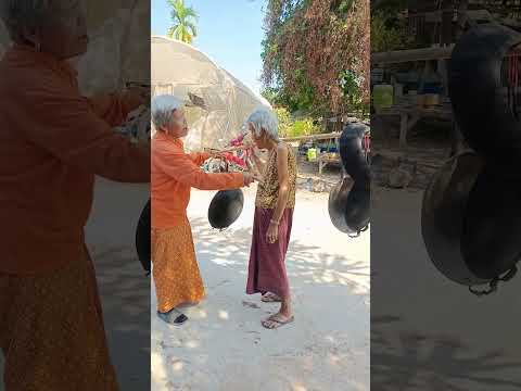 ตามเก็บกระทะฮ้าง #คุณยายสายฮา #funny #ยายสำขำคุกลุก #comedy #ตลก #shorts