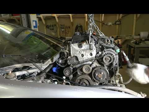 How do I professionally remove Engine. The Car, SUV or truck engine off with a jack crane.