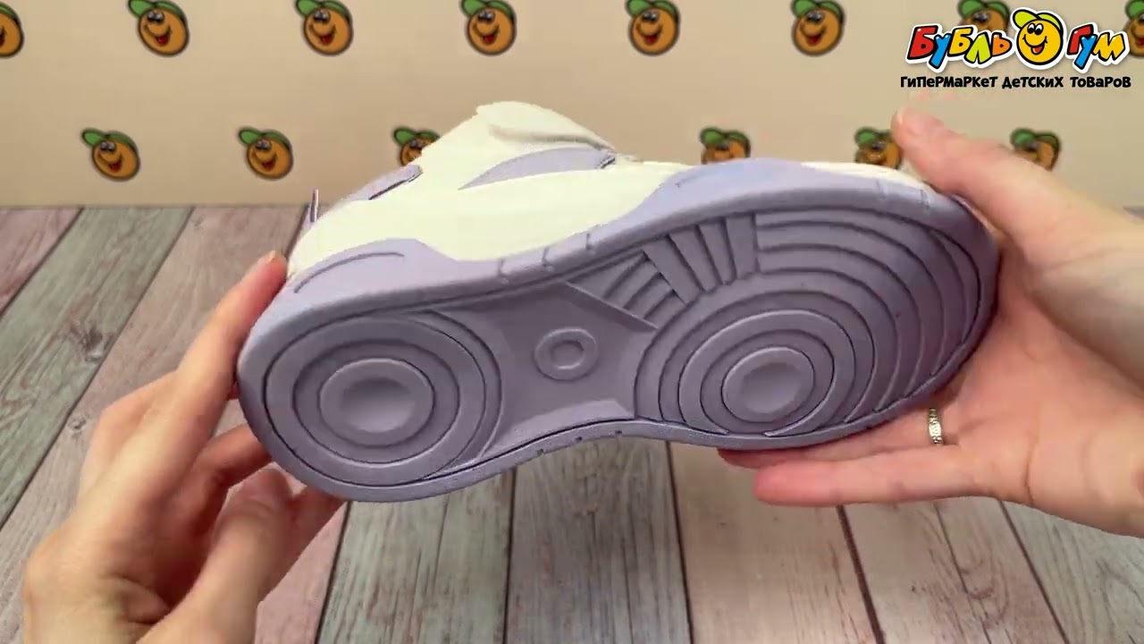 Кроссовки Pasito утепленные с разноцветной шнуровкой фиолетово-белые - видео