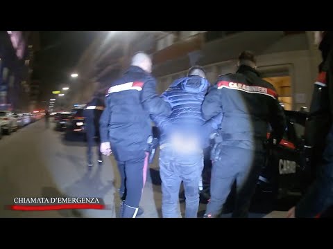 Milano, arresto in diretta ladri in appartamento - Chiamata d'emergenza 18/02/2024