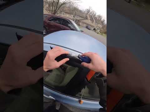 Long reach makes my life easy #toolsofthetrade #automobile #locksmithlife #diy