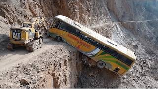 World’s Most Powerful Machines – Dramatic Rescues, Massive Dredgers, and Death Road Drives