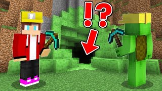 Búsqueda Del Tesoro En Una Cueva De Slime