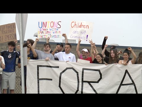 'Emergency protest' organized to oppose deportation of Cincinnati high school grad