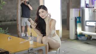 中国美女身高177cm，完美颜值，穿着时尚性感