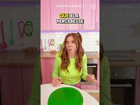 🧁🥄 ELA SÓ QUERIA UM POUCO DE GELATINA! @joozy2 #funny #lucas #gatos