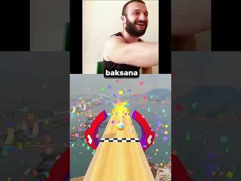 AYKUT ELMAS AİLEYE KOMİK VİDEO GÖSTERMEK.