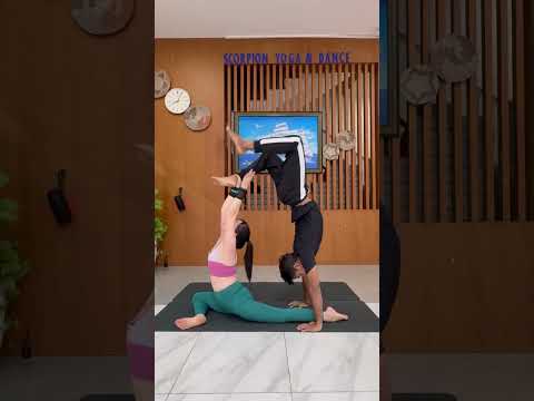 Partner yoga 🧘