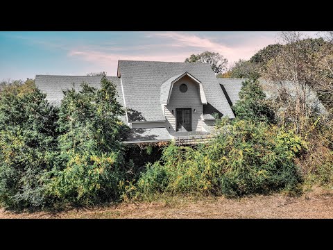 Exploring Doctor’s ABANDONED Dream Mansion with Heart Shaped Pond & Thunderbird Left Behind