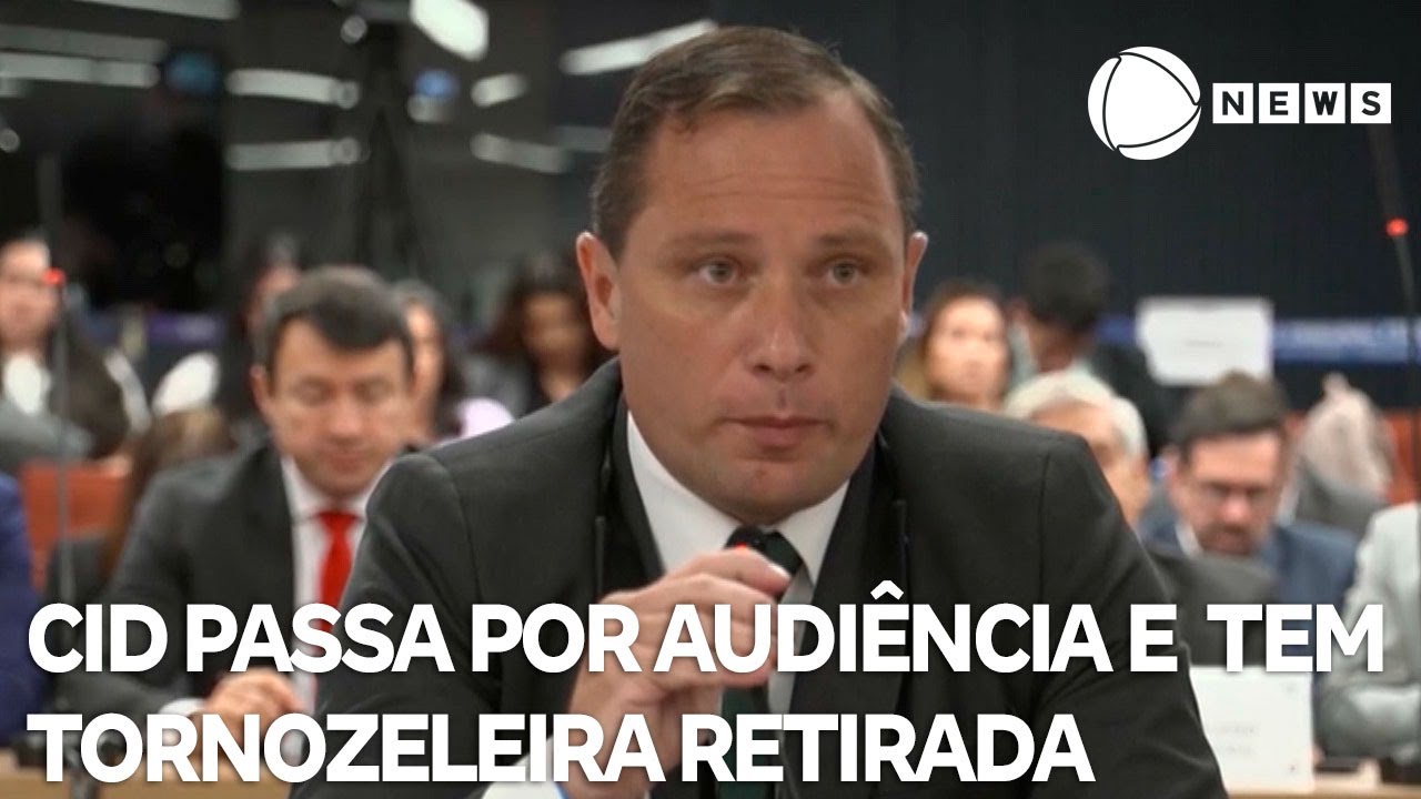 Mauro Cid passa por audiência no STF e tem tornozeleira retirada