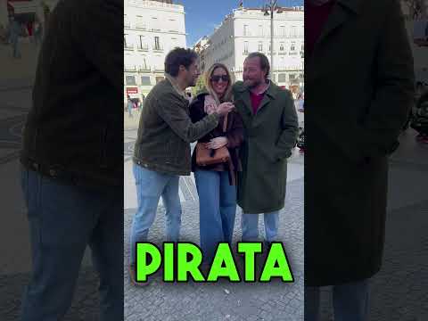 Con diez cañones por... Sigue recitando el poema de José de Espronceda La Canción del Pirata.