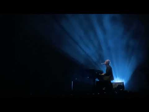 Tom Odell - Flying | İstanbul Concert 2022 (unreleased song)
