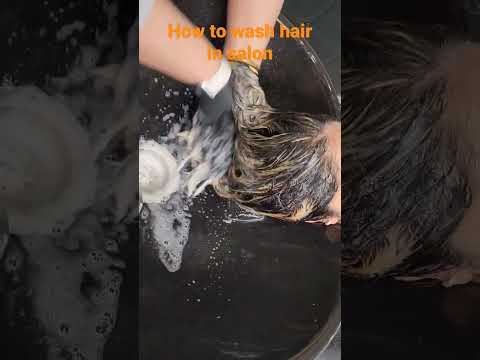how to wash hair in salon.
