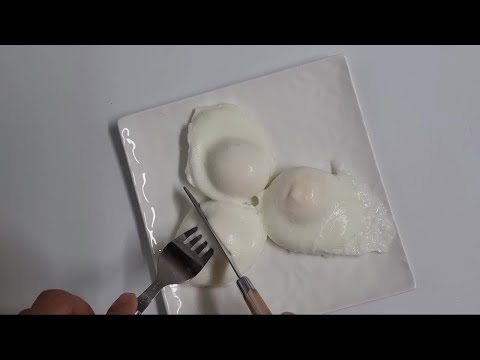 정말 삶아질까 궁금해서 해 봤어요!!금방 삶아져서 반숙 실패ㅜ#shorts