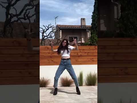 Vidéo [Shorts] Jessi -Zoom