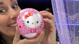 APRIAMO UNA SFERA DI HELLO KITTY!!