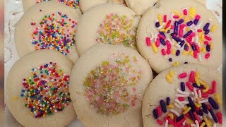 Let's bake and chat! Mantecaditos!